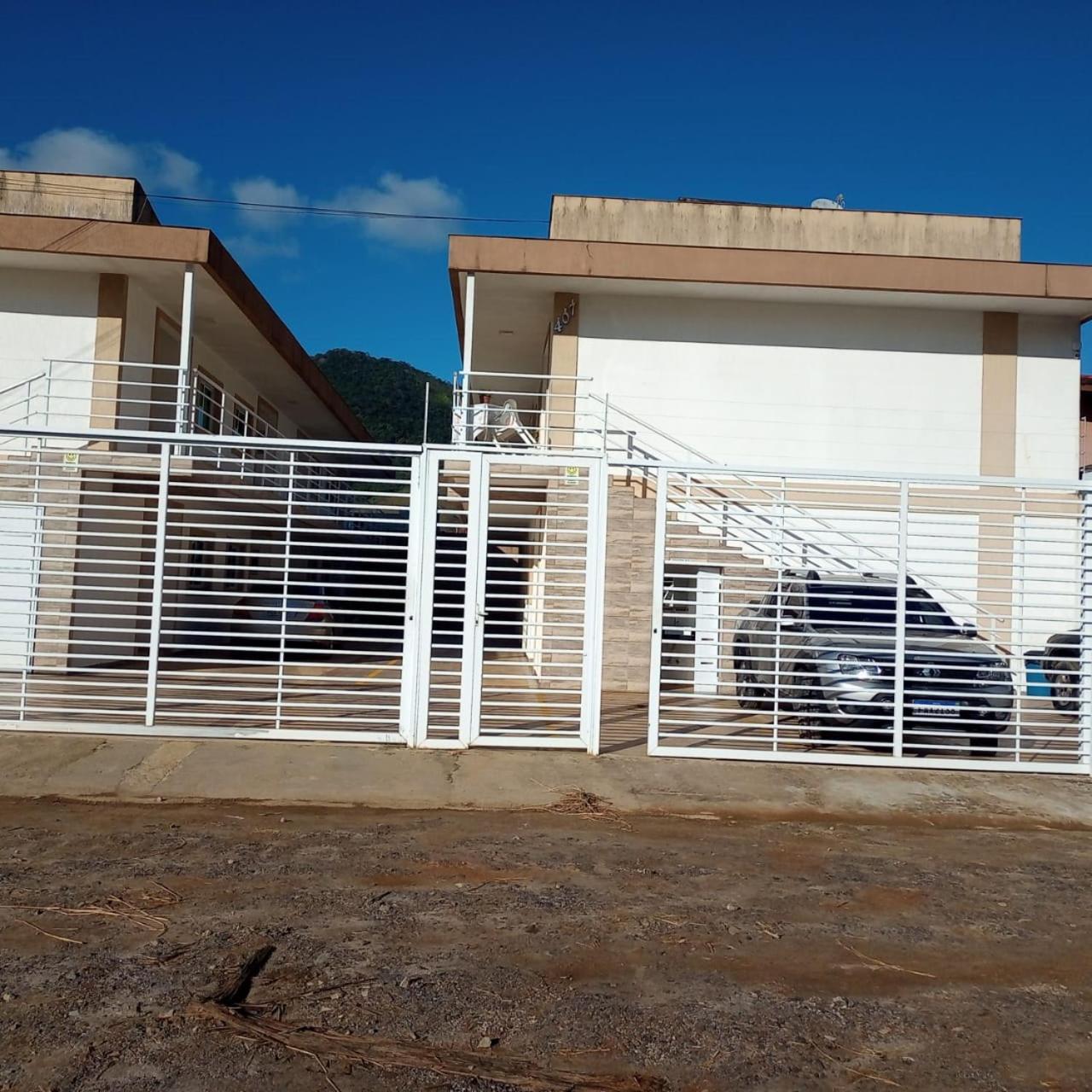 Completo Com Wi-fi E Piscina