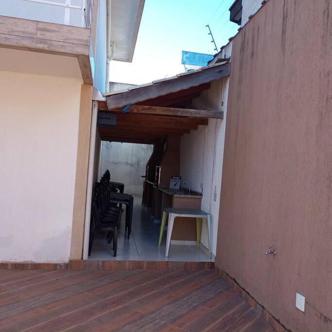 Completo Com Wi-fi E Piscina Apartment